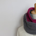 再販  新色 wool 100%  ねじりスヌード raspberry&gray