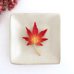 Brooch : 秋立つ🍁紅葉ブローチ(紅葉/赤系)　<秋限定作品>