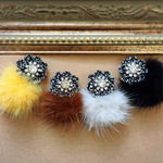 再…販✨新作✨❄️Mofumofu dressed Glen check Flowerイヤリングorピアス❄️✨fashionable color ver.