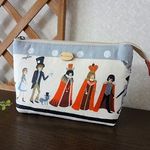 ダブルポーチ(アリスの行進)