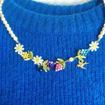 【再販】刺繍とガラスパールのネックレス