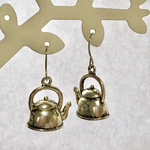 ミニチュアやかんのシルバーピアス