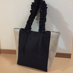👜ブラック&ベージュグレープハンドルバッグ(大)