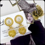 アンティークボタンピアス イヤリング