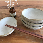 ［お取り置き品］オーバル型の豆鉢（アイボリーホワイト4点）