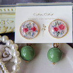 【再販限定１個】ホワイトガーデン・グリーンビーズ　ピアス