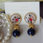 ホワイトガーデン・ネイビービーズ　ピアス