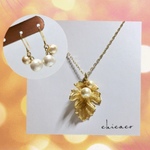 コットンパールのリーフネックレス＆ピアスorイヤリングＳＥＴ ゴールド