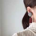 【再販】グレンチェックタッセルボルドーイヤリング・ピアス