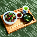 お知らせ📣ミニチュア🥑まぐろアボカド丼セット