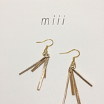 ゴールドスティックピアス、イヤリング