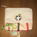 ねこ刺繍のポーチ