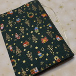 文庫本＊ツリー＊プレゼント＊おうち🎄＊ハンドメイド*ブックカバー