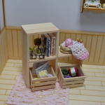ミニチュアオープン飾り棚　～編み物