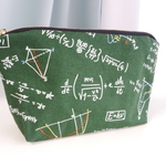 ポーチ（黒板　数学）