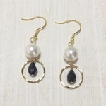 パールのゆらゆらピアス