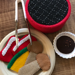 フエルトままごと・おひとりさまBBQセット