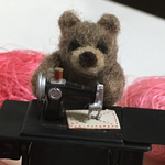 家庭科の宿題は雑巾作りよ