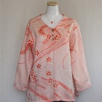 komari-717様ご依頼分　 総絞りの絹着物から作ったブラウス　着物リメイク服です