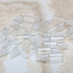 【ガラス小瓶/カン付蓋/約20個セット】11×22mm(フタ入れて28mm)/蓋の穴直径1.5mm/フタ/アクセサリー/ストラップ/パーツ/ハンドメイド ap001106
