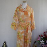 値下げしました　ロール襟のロングワンピース　5　絹着物からのリメイク服です　