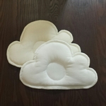 もくもく雲のベビー枕
