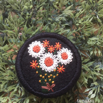 花束の刺繍ブローチ✴︎333