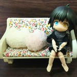 ドールハウス　花柄ソファ　*猫型クッションのおまけ付き*