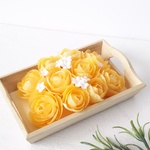 優しいの木箱トレイに貝殻の薔薇をブーケ風に