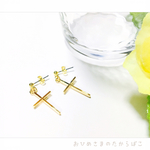 Gothic cross  シンプルな十字架ピアス