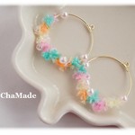 ハピネスカラーとパール　の　毛糸　イヤリング or　ピアス