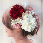 赤と白の紅白ダリアが豪華な桜と紫陽花のヘアアクセサリー ☆ 桜 結婚式 成人式 着物 袴 和装 卒業式 前撮り