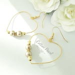【冬のイベントに♪】コットンパール･ベージュ＊ハートフープピアス