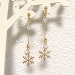 初雪のピアス
