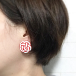 水引*梅結ピアス 白×赤