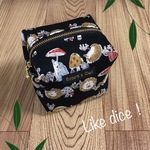 ハリネズミときのこのキャラメルポーチ  サイコロポーチ グッズ ポーチ はりねずみ 針鼠 茸 キノコ