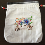 花冠の手刺繍巾着