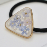 勿忘草とパールヘアゴム
