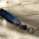 ［革の水彩画：蒼翠］Reel Key Holder