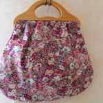 リバティ　petit　bag♬～木の持ち手～