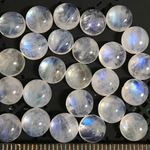 レインボームーンストーン/ラウンドカボション７mm/３個セット