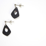 #black wood　黒い木のピアス