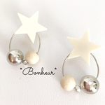 ホワイトスター×シルバー▫︎ピアス▫︎2way 