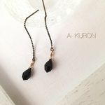 黒いしずくのアメリカンボールチェーン★ピアス
