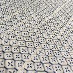 夢彩刺し子のふきん（亀甲グレー）