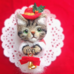 鐘を持ったクリスマス猫　キジトラ☆羊毛