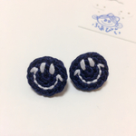 ニコちゃん の  ピアス ネイビー