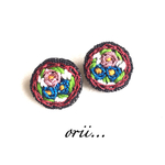 キラキラサークル花柄刺繍《ピアス》