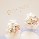174*”for you”　レースのお花　シリコンバネのイヤリング