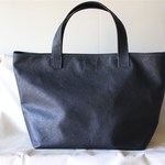 ナチュラルレザーのトート 黒【C様オーダー品です】